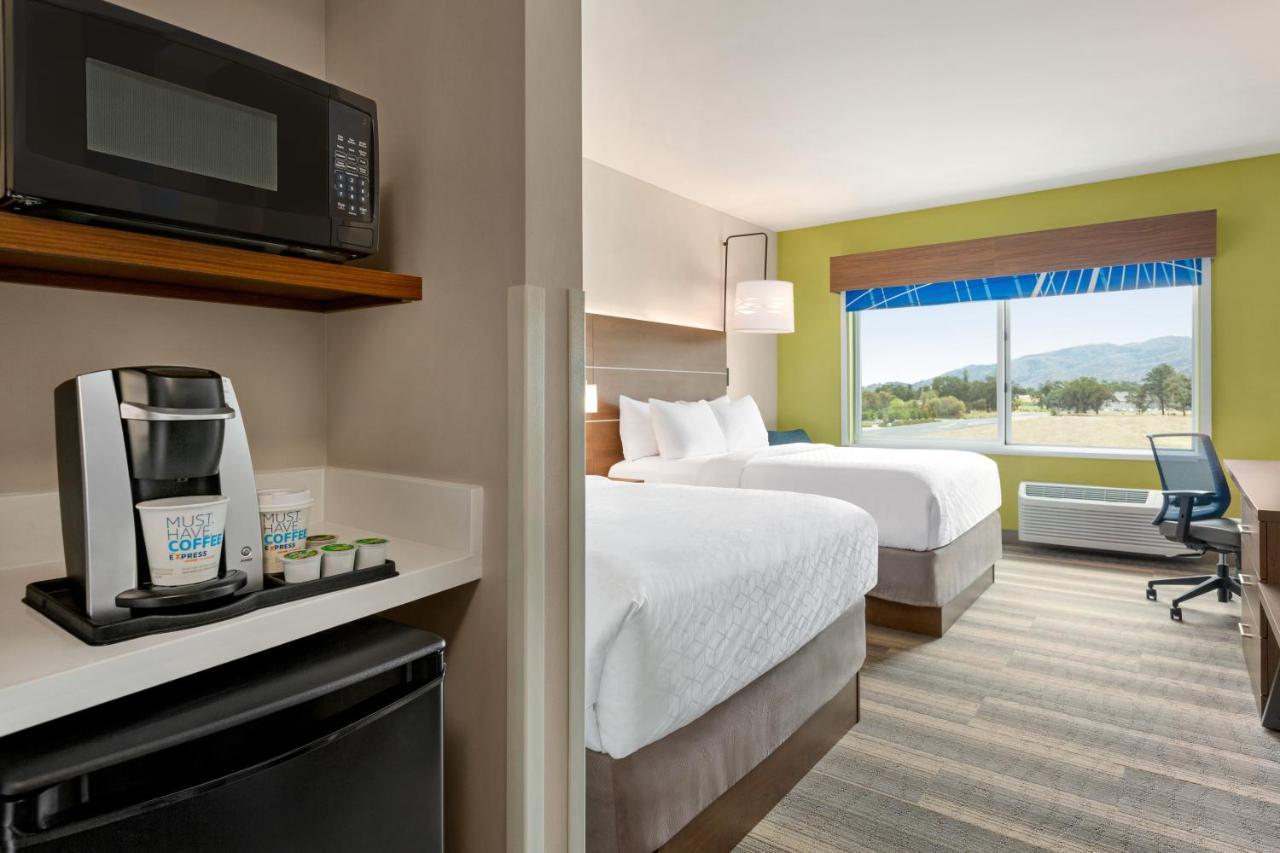 Holiday Inn Express & Suites - Ukiah By Ihg Extérieur photo