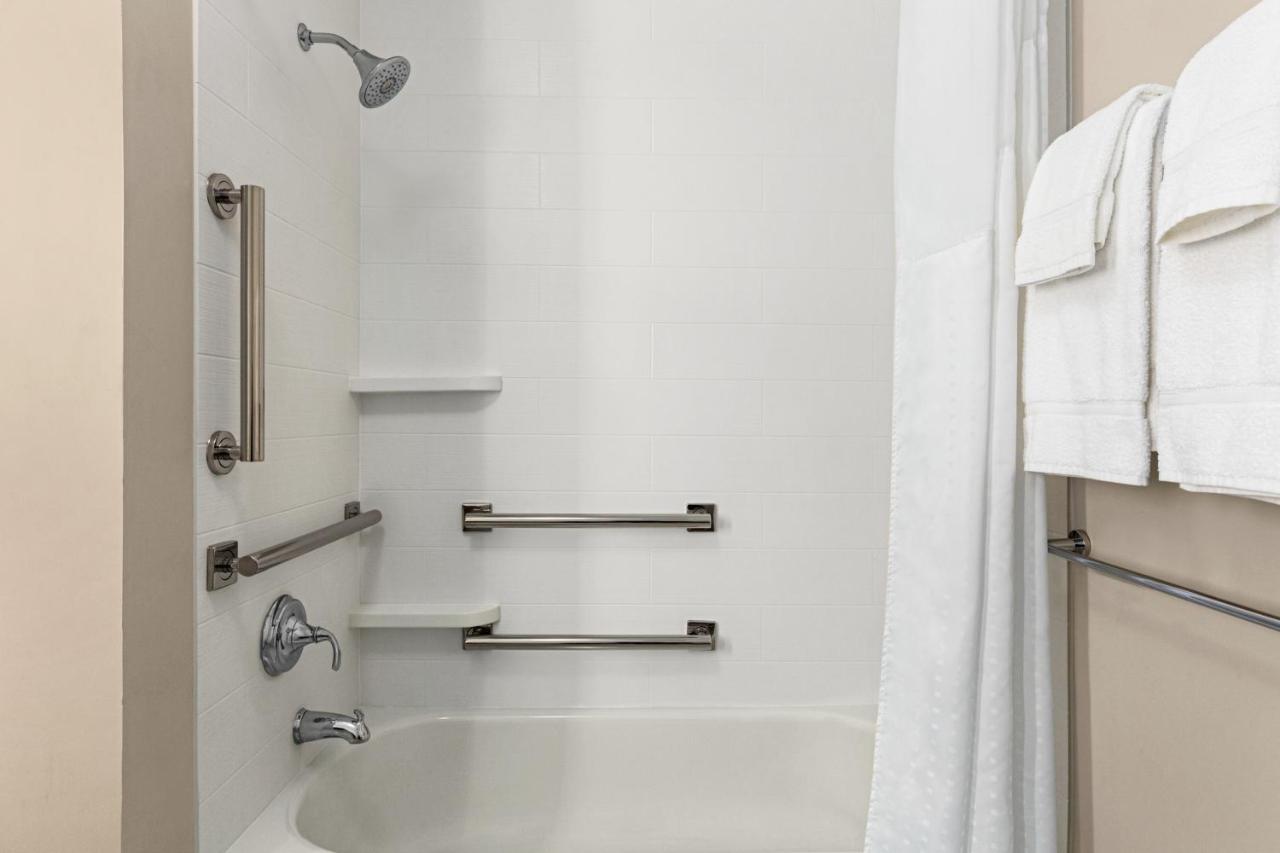 Holiday Inn Express & Suites - Ukiah By Ihg Extérieur photo